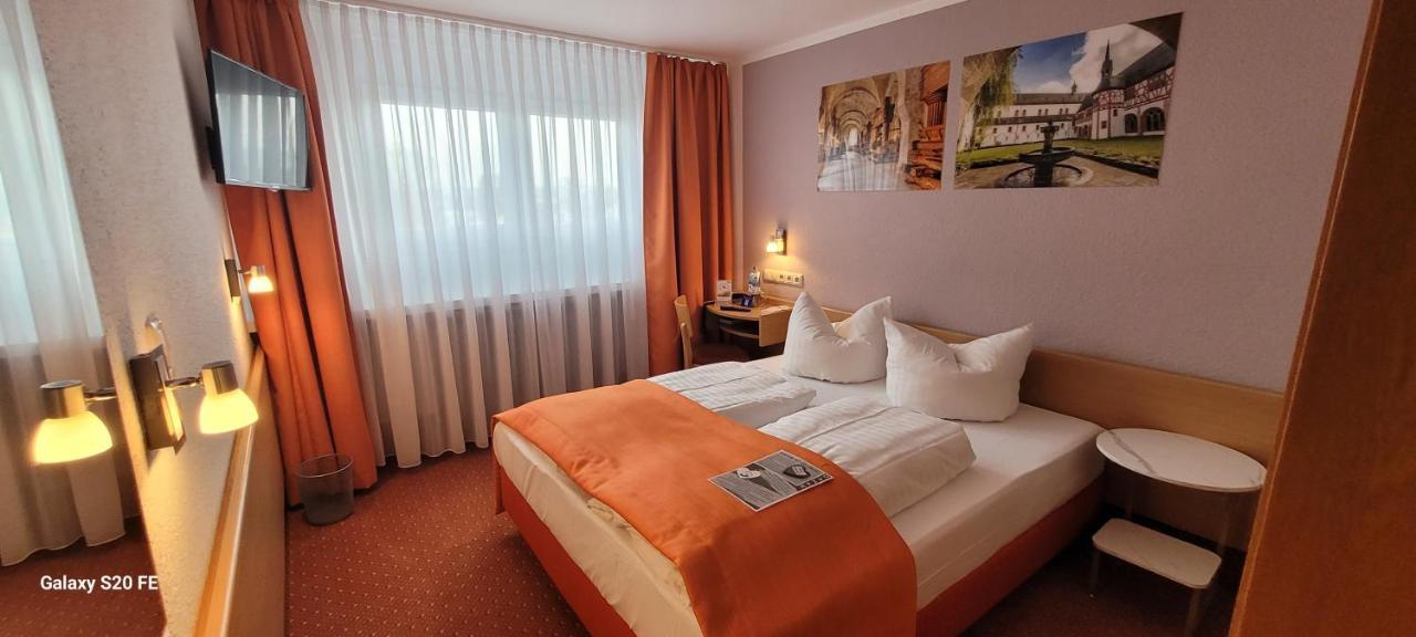 Hotel Restaurant Ruppert Walluf Екстериор снимка