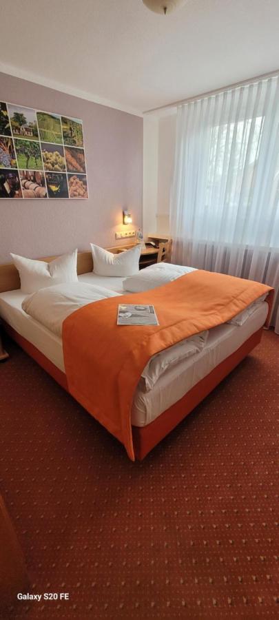 Hotel Restaurant Ruppert Walluf Екстериор снимка